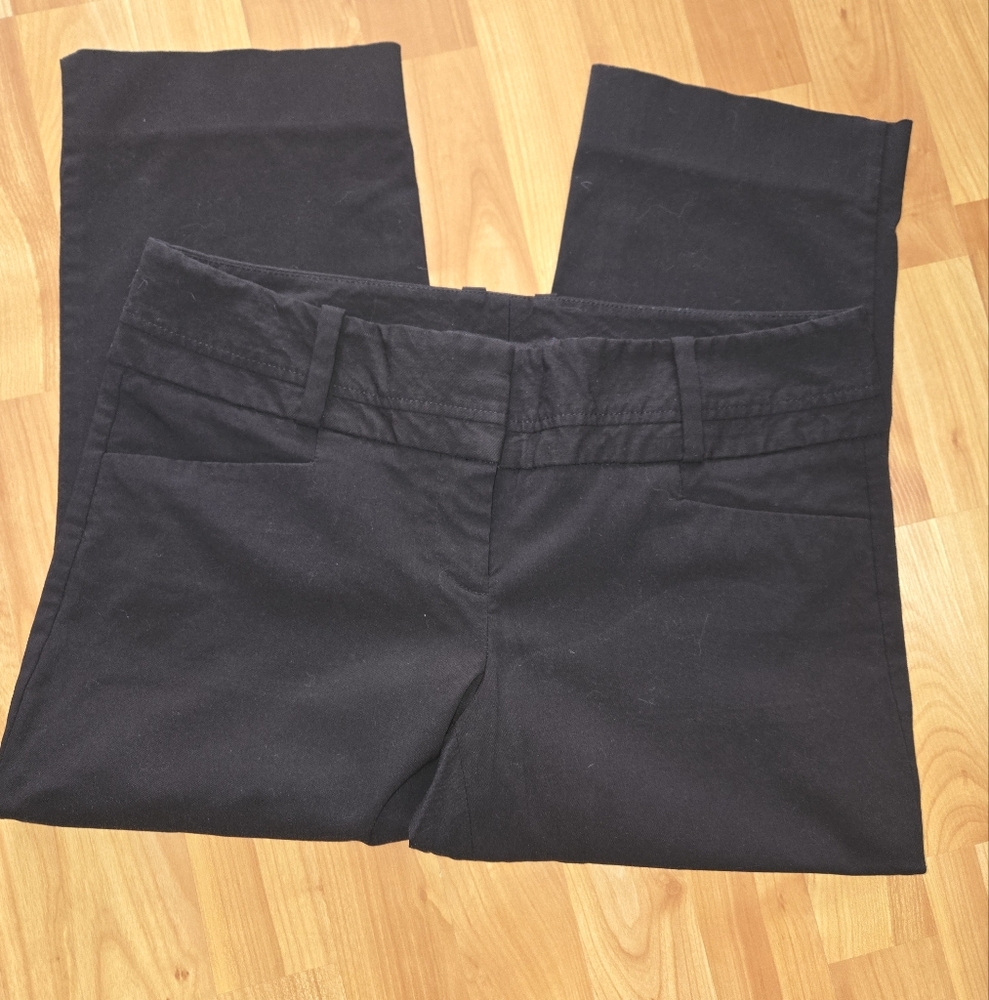 The Limited Exact Stretch Capri Pants Women’s Size 8 Dark Brown